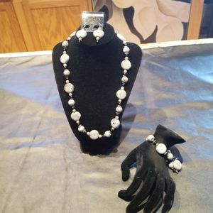 Necklace, Bracelet & Earring Set